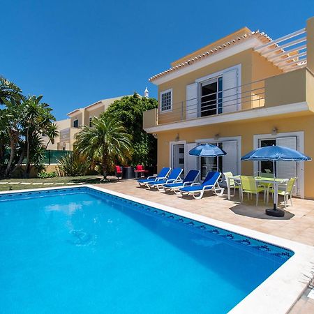 Altura Villa Extérieur photo